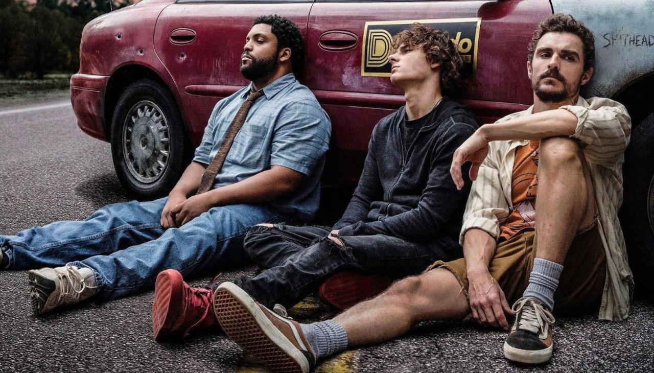 فيلم Idiots 2026 مترجم
